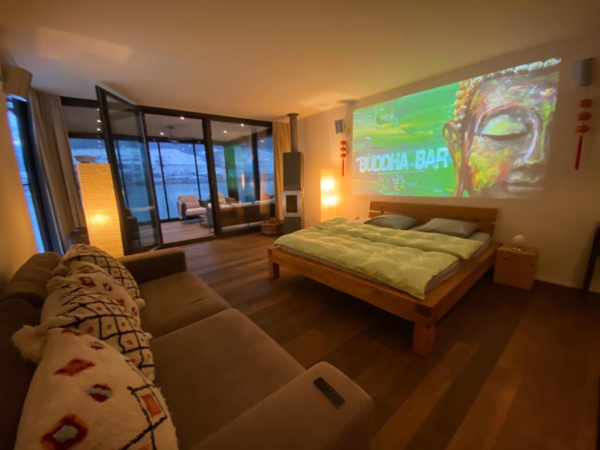 Luxury Loft On Top Of Villa Wilen With Tremendous Views By The Lake ซาร์เนน ภายนอก รูปภาพ